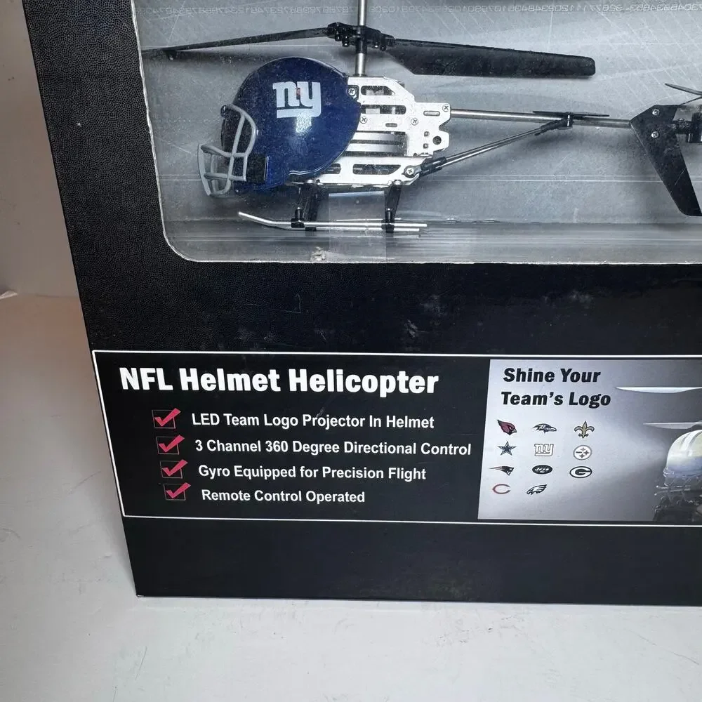 NFL New York Giants Helmet Helicopter - Remote Control LED Logo Projector